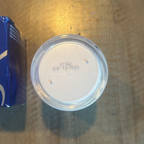 ZO Skin Health Renewal Creme 1.7 oz Exp 11/23 New - Picture 2 of 2